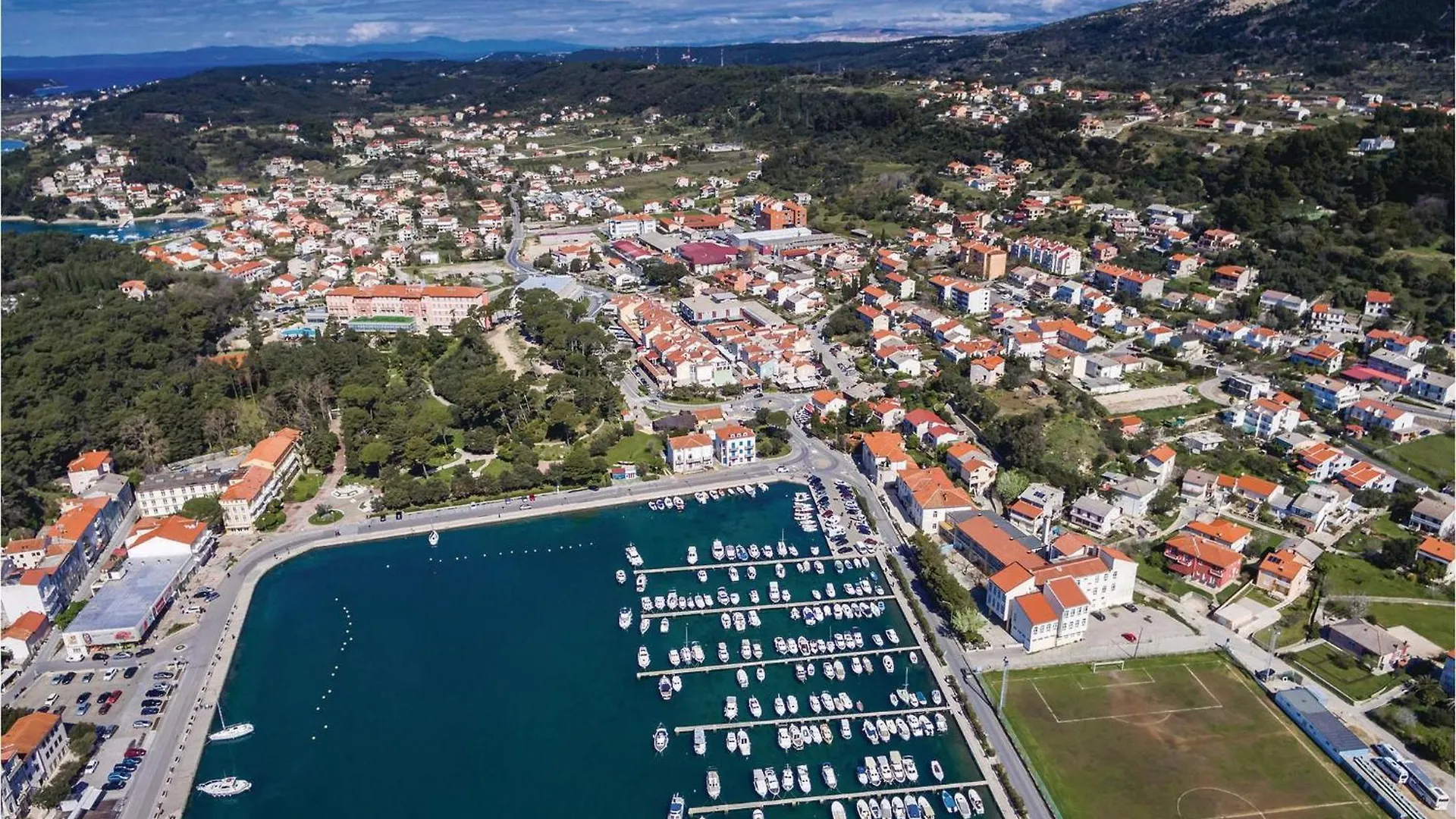 Nice Apartment In Barbat With 3 Bedrooms And Wifi Barbat na Rabu 0*,  Croatia