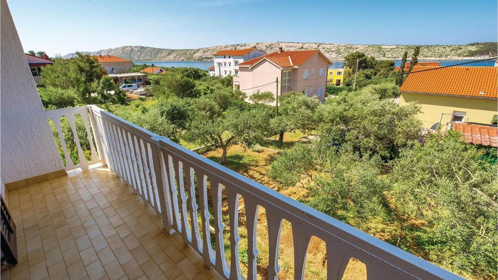 Nice Apartment In Barbat With 3 Bedrooms And Wifi Barbat na Rabu Croatia