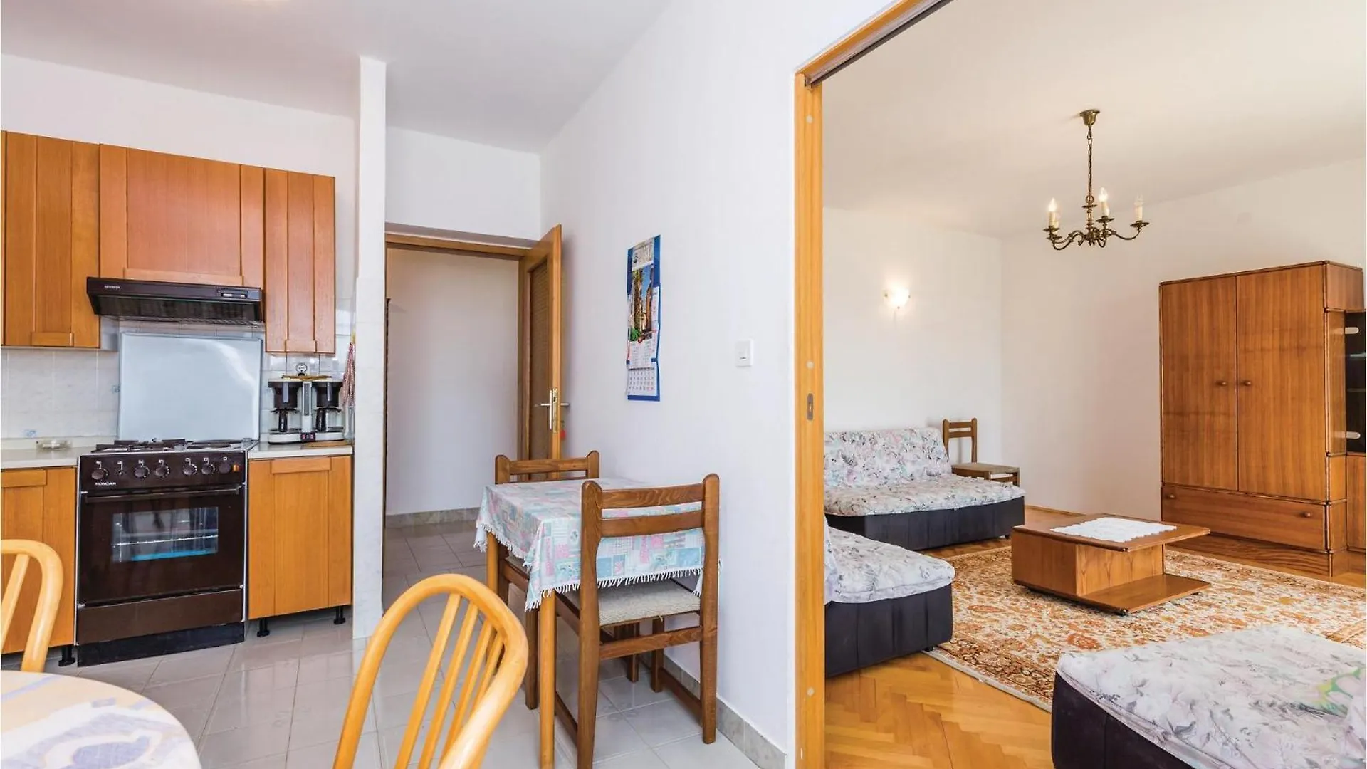 Nice Apartment In Barbat With 3 Bedrooms And Wifi Barbat na Rabu